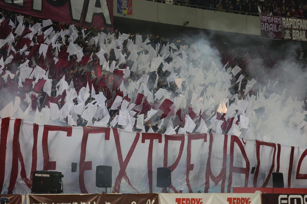 Mesaje la Rapid - FCSB