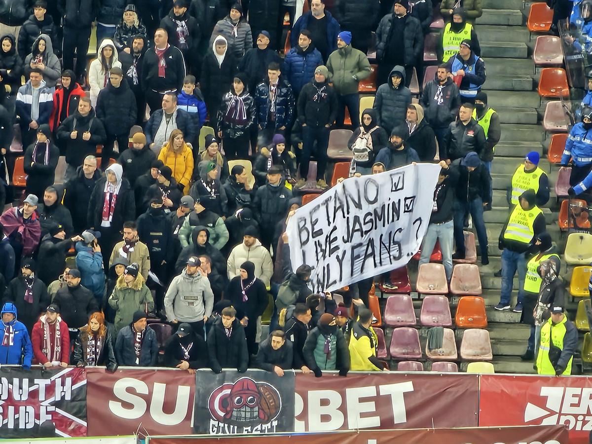 Mesaje la Rapid - FCSB