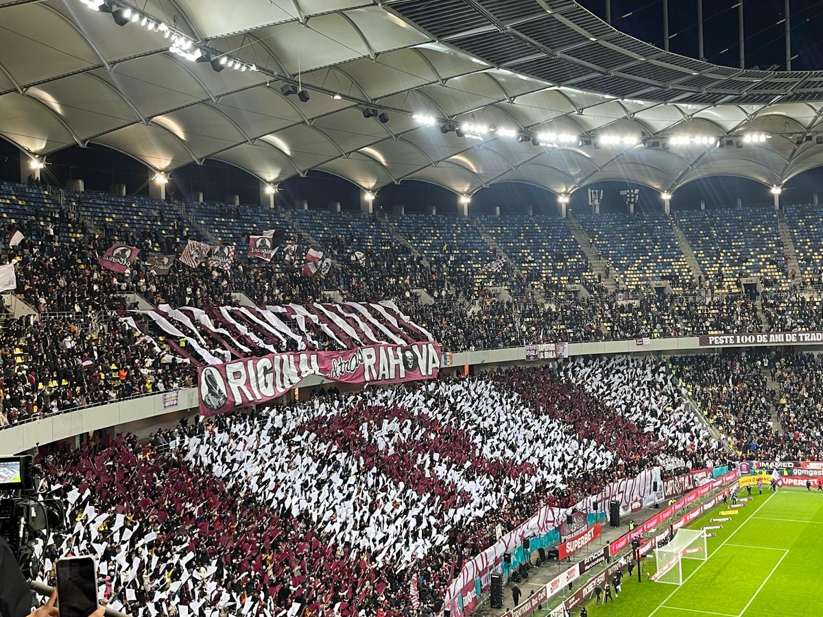Scenografia suporterilor de la Rapid în meciul cu FCSB