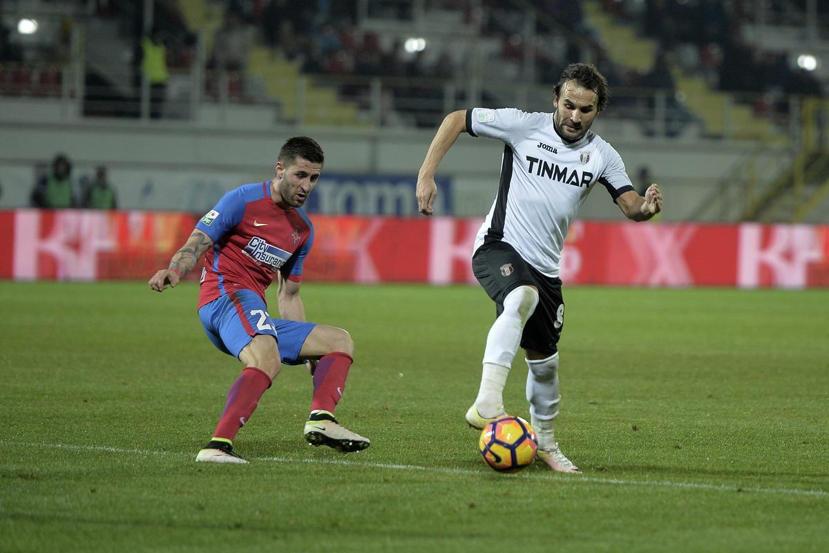 Ce s-a întâmplat la ultima victorie a lui Șumudică în fața rivalei FCSB » Vedetele care erau pe teren + cine a fost arbitru
