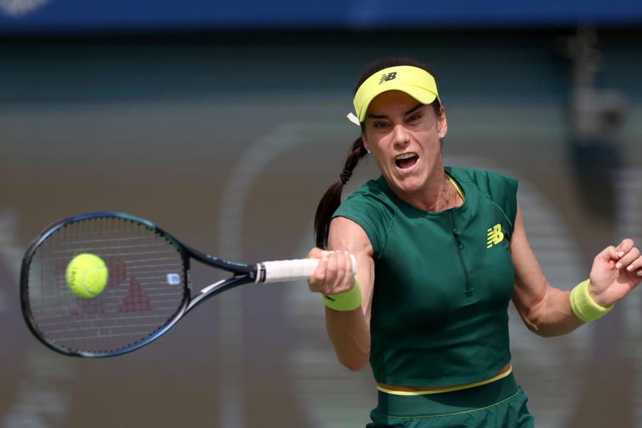 Sorana Cîrstea în acțiune Foto: Guliver/GettyImages Cele trei românce știu cu cine joacă în primul tur pe tabloul turneului WTA 1000 de la Indian Wells