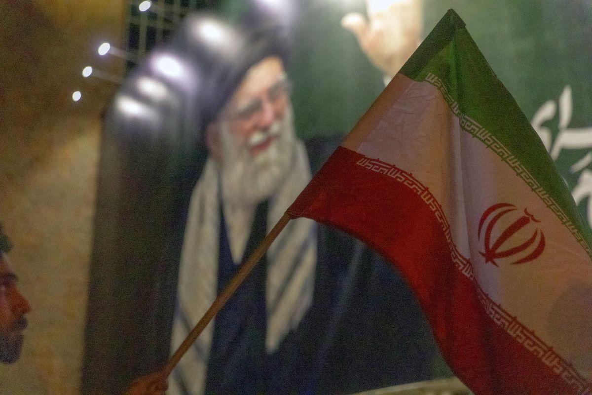 Societatea în Iran - viața într‑un stat teocratic dominat de autoritatea ayatollahilor