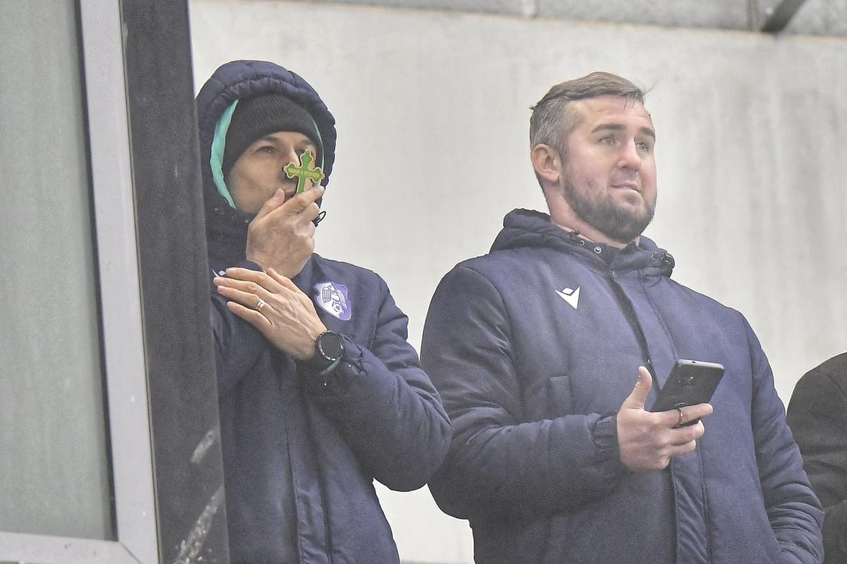 Dinamo - FC Argeș 0-1 » GAME OVER: FCSB e oficial în play-out!! Dinamo a jucat doar o repriză cu FC Argeș, își periclitează șansele la titlu, dar îi semnează sentința marii rivale