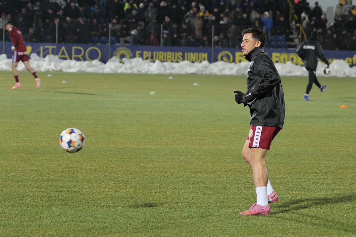 Unirea Slobozia - Rapid, imagini de la încălzire