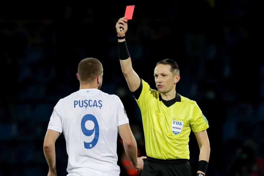 După un Campionat European de vis, a compromis două calificări ale echipei naționale: „Începuse să-și dea aere de lider prin cabină”