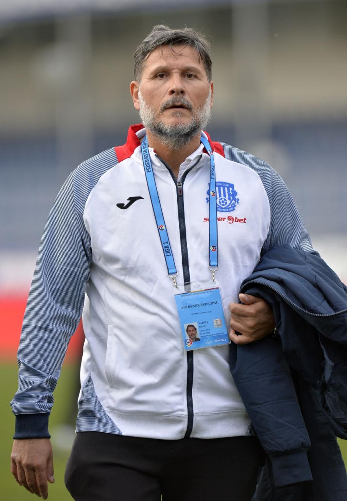 Napoli, nedumerit după eșecul cu Academica: „Una le-am spus jucătorilor, alta au făcut”