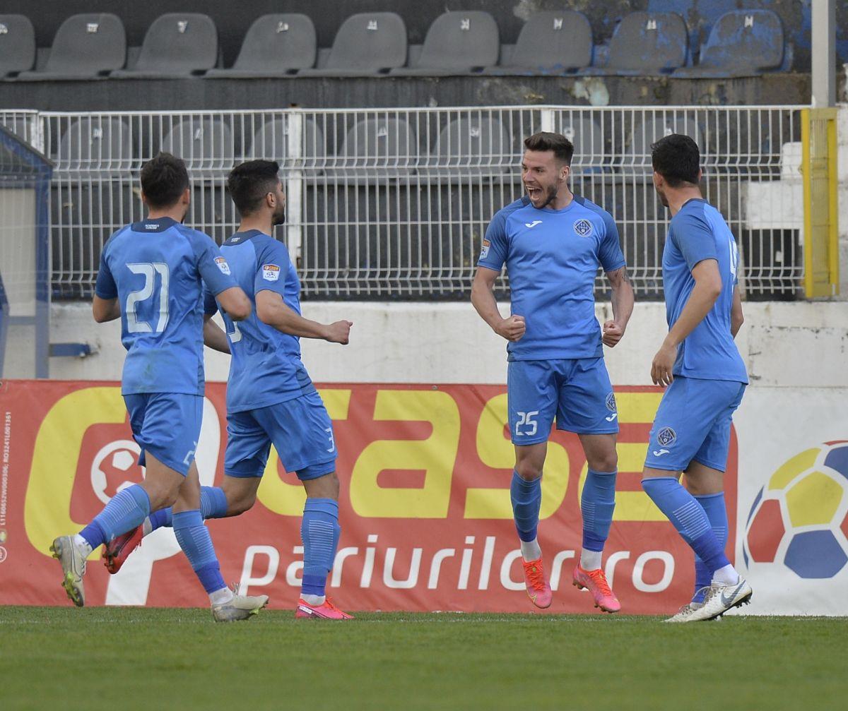 Napoli, nedumerit după eșecul cu Academica: „Una le-am spus jucătorilor, alta au făcut”