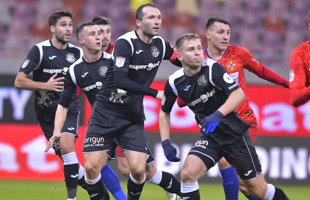 Fotbalistul din Liga 1 acuzat de blat, dat afară: „Știu ce caracter are”