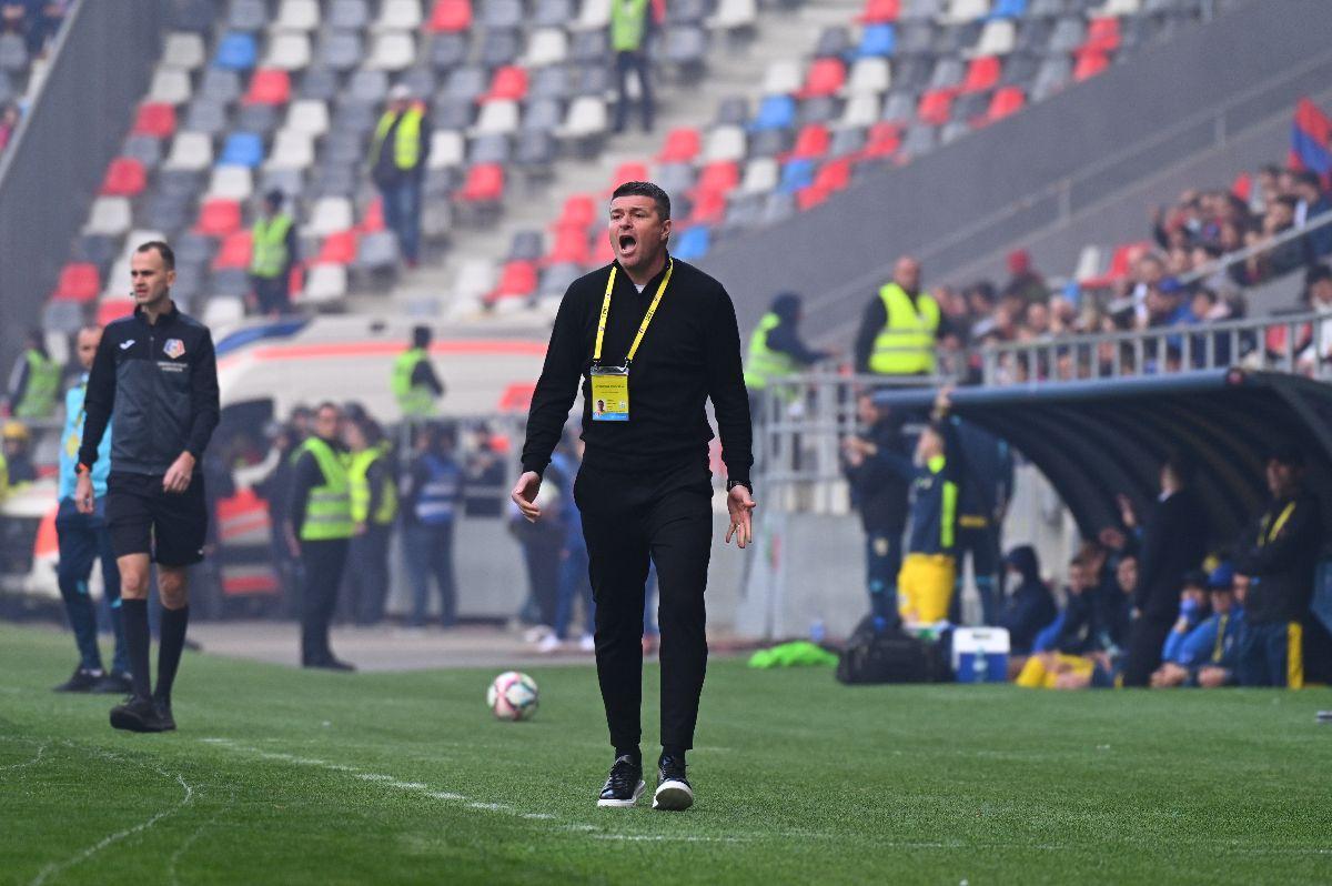 MM Stoica, după ce a văzut galeria Stelei cu Petrolul: „Echipa e o glumă proastă” » Opinie categorică: „Acolo e publicul numărul 1”