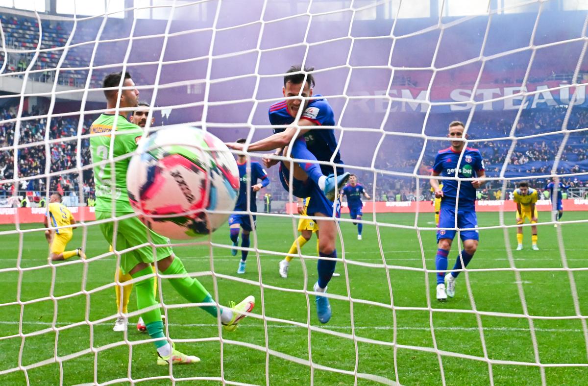Steaua - Petrolul, derby old-school în Templul Fotbalului Românesc / 2 aprilie 2022