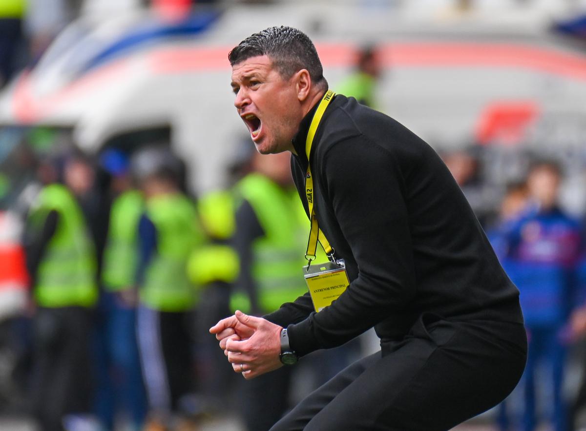 Daniel Oprița, încântat după CSA Steaua - Petrolul » Ce le-a spus jucătorilor la pauză