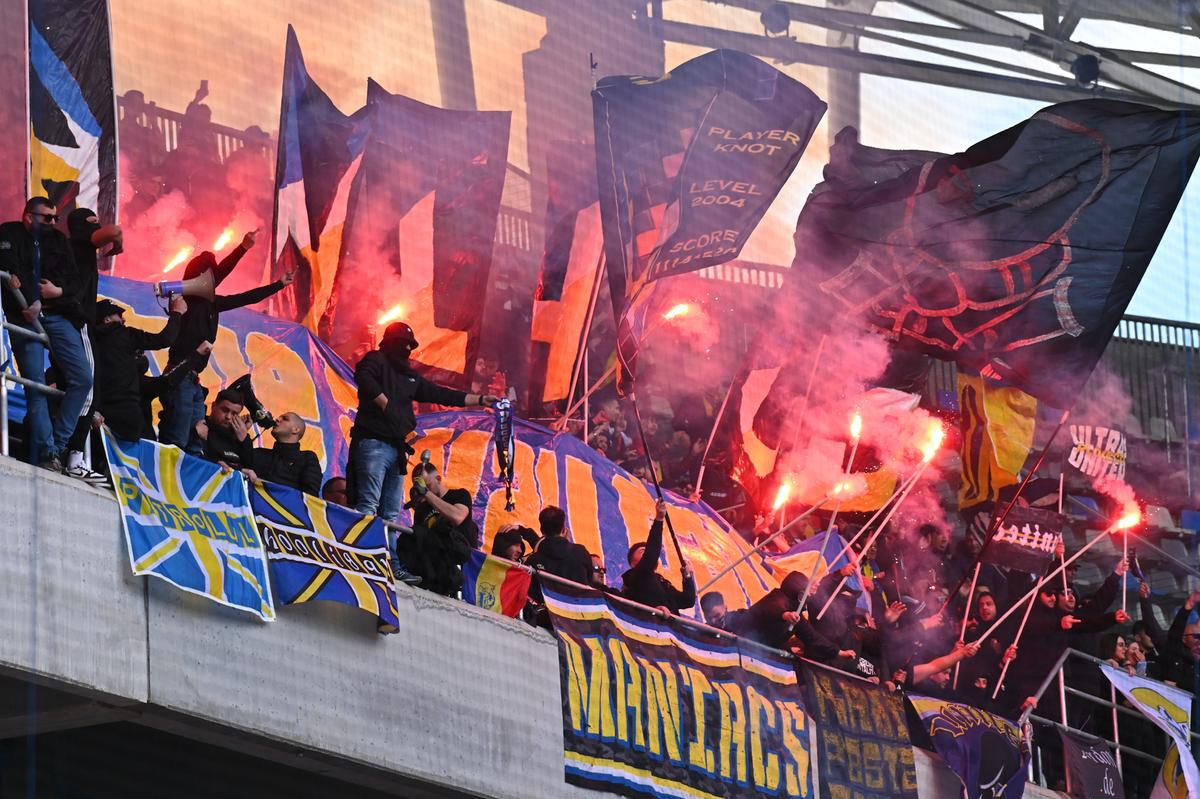 Steaua - Petrolul, derby old-school în Templul Fotbalului Românesc / 2 aprilie 2022