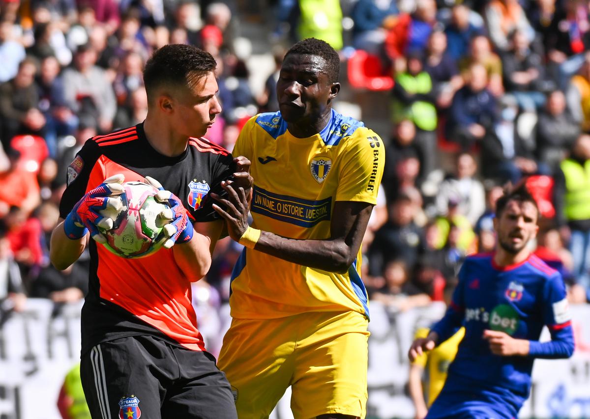 Steaua - Petrolul, derby old-school în Templul Fotbalului Românesc / 2 aprilie 2022
