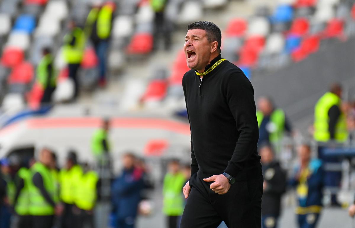 Daniel Oprița, încântat după CSA Steaua - Petrolul » Ce le-a spus jucătorilor la pauză