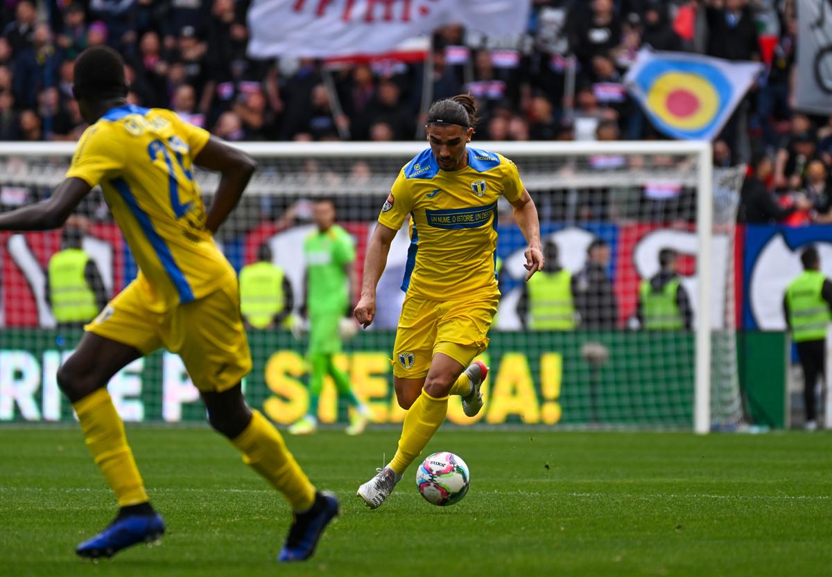 Daniel Oprița, încântat după CSA Steaua - Petrolul » Ce le-a spus jucătorilor la pauză