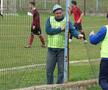 Aurică a lu' Purcaru din Adânca a jucat contra lui Dobrin! » Vedeta „Raj Kapur” a explicat cum se „antrenează”: „La cât am băut aseară, mă mir că mai sunt viu”