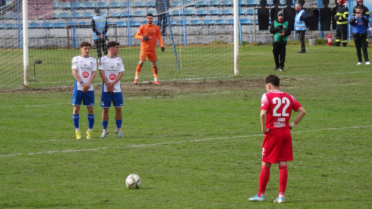 Unirea Dej - Dinamo 0-3 » „Câinii” câștigă la scor de neprezentare și fac un pas uriaș spre „baraj!” Miza următorului meci e IMENSĂ!