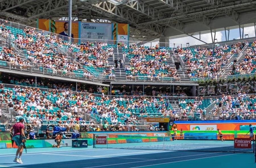Finala băieților de la Miami, decisă în două seturi » Al patrulea trofeu al anului și locul 1 în clasamentul Race