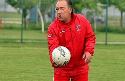 Marcel Răducanu spune că un alt fotbalist român aflat în străinătate refuză să mai vină la naționala României: „Ce nu are copilul ăsta? Poate că taică-su nu i-a cointeresat pe anumiţi oameni din Federaţie”