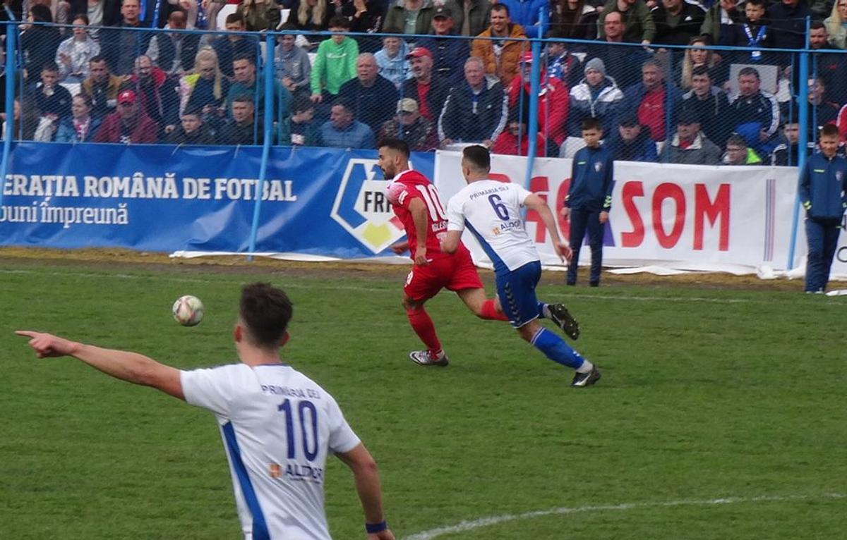 Unirea Dej - Dinamo 0-3 » „Câinii” câștigă la scor de neprezentare și fac un pas uriaș spre „baraj!” Miza următorului meci e IMENSĂ!