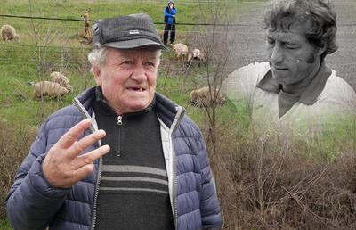 Aurică a lu' Purcaru din Adânca a jucat contra lui Dobrin! » Vedeta „Raj Kapur” a explicat cum se „antrenează”: „La cât am băut aseară, mă mir că mai sunt viu”