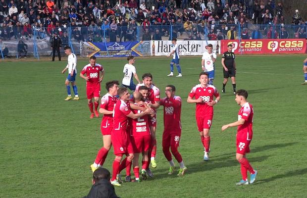 Unirea Dej - Dinamo 0-3 » „Câinii” câștigă la scor de neprezentare și fac un pas uriaș spre „baraj!” Miza următorului meci e IMENSĂ!