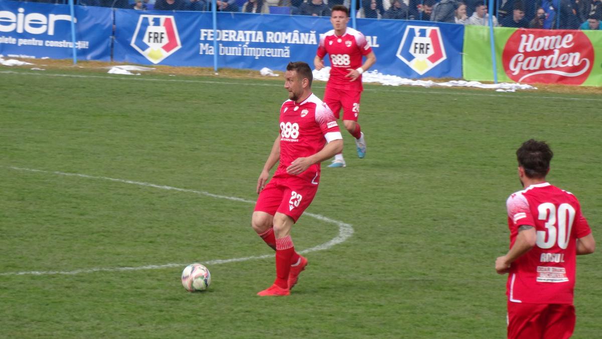 Unirea Dej - Dinamo 0-3 » „Câinii” câștigă la scor de neprezentare și fac un pas uriaș spre „baraj!” Miza următorului meci e IMENSĂ!
