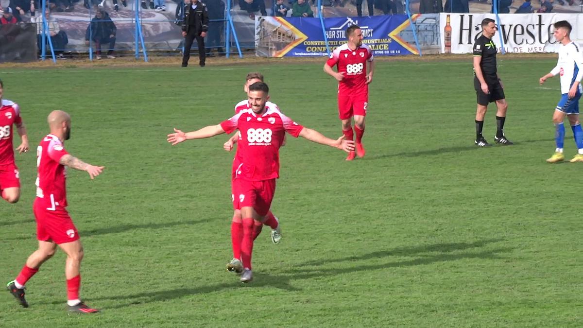 Unirea Dej - Dinamo 0-3 » „Câinii” câștigă la scor de neprezentare și fac un pas uriaș spre „baraj!” Miza următorului meci e IMENSĂ!