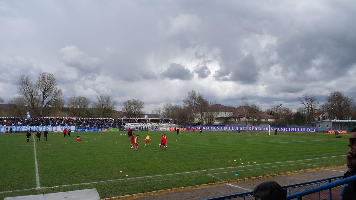 Unirea Dej - Dinamo 0-3 » „Câinii” câștigă la scor de neprezentare și fac un pas uriaș spre „baraj!” Miza următorului meci e IMENSĂ!