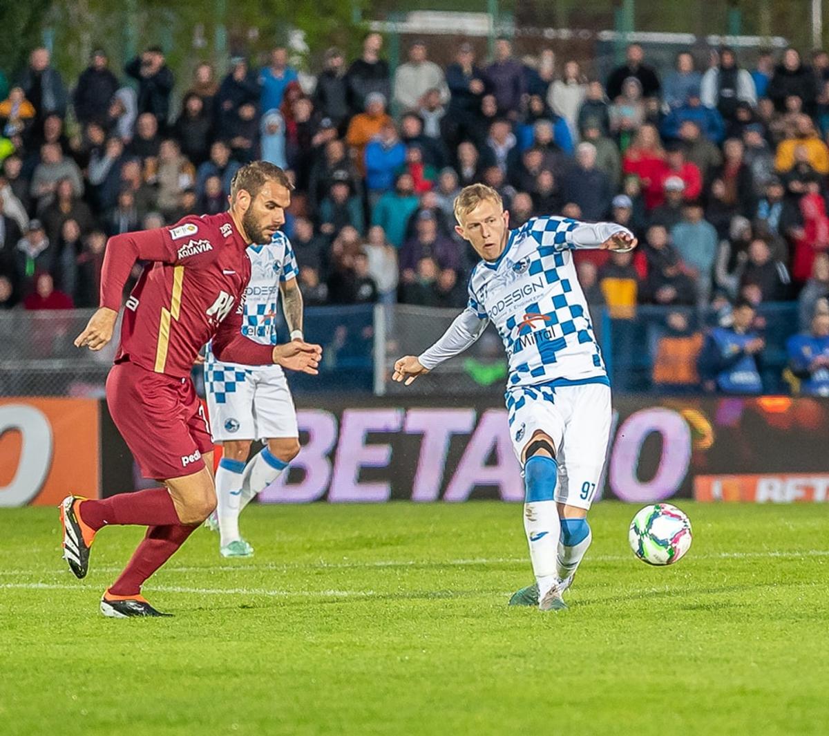 Șocant: CFR Cluj, DEZMEMBRATĂ la Hunedoara, în primul „sfert” din Cupa României Betano! Adio, Mutu?