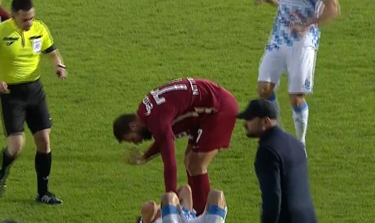 Tachtsidis l-a exasperat pe Mutu la Corvinul - CFR