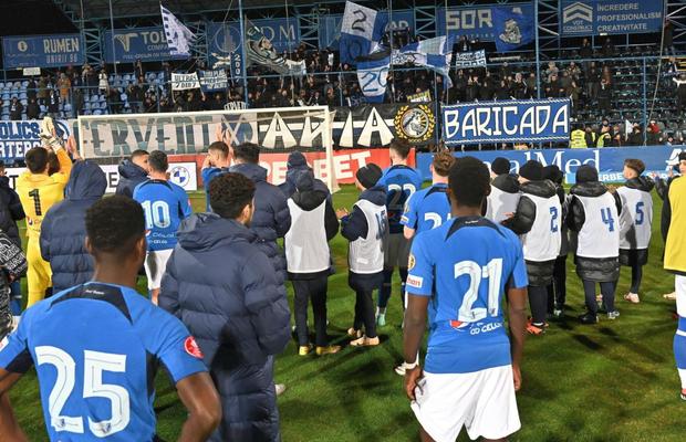 Șoc la Farul » Un titular i-a întors spatele lui Hagi și pleacă la Ludogorets! Budescu, tras și el pe linie moartă