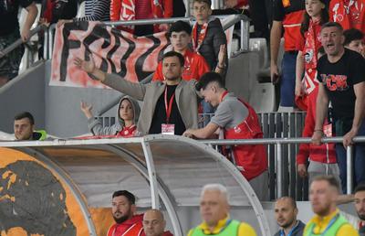 A plâns în hohote lângă Andrei Nicolescu! Fotoreporterul GSP a surprins imaginile durerii la Dinamo