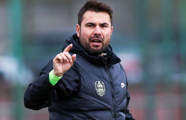 Încă o PATĂ pe cariera de antrenor a lui Adrian Mutu » Umilit la Hunedoara, „Briliantul” o ține din eșec în eșec: ce alte fail-uri mai are în CV