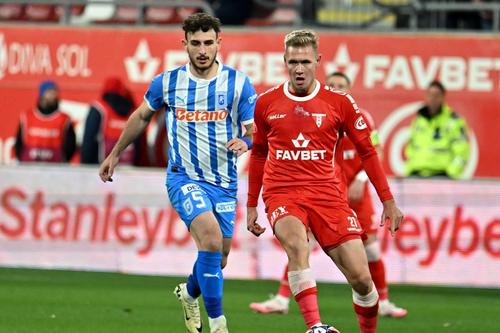 Cristian Mihai (dreapta) va semna cu Dinamo, foto: Imago Images