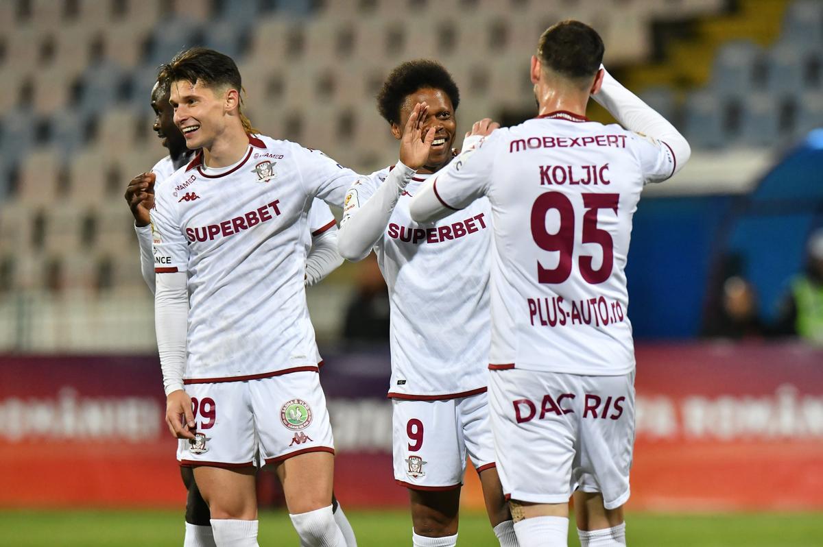 Metalul Buzău - Rapid 0-3, în „sferturile” Cupei României Betano » Două goluri în două minute, 3-0 la final, ura și la gară!