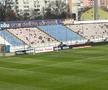 Așa se prezintă starea gazonului, cu 2 ore și jumătate înainte de Metalul Buzau - Rapid. Foto: GSP