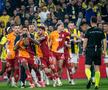 Teroare la Fenerbahce - Galatasaray » 3 „roșii” în prelungiri, Mourinho l-a lovit pe Buruk, mii de jandarmi au intervenit în forță! Scene de război