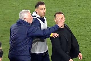 Atac cu talpa la Mourinho: „Un personaj jalnic dă lecții de morală, batjocorind inteligența lumii fotbalului turc!”