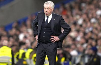 Ce a putut spune Ancelotti, după ce Alaba și-a dat două autogoluri în Real Madrid - Sociedad