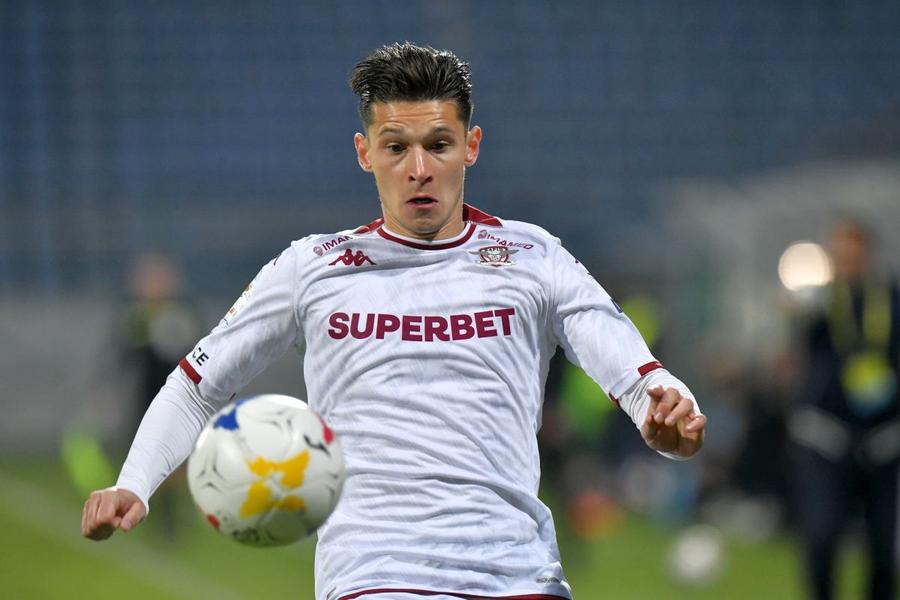 Alexandru Dobre, în Metalul Buzău - Rapid / foto: Cristi Preda (GSP) Verdict categoric în direct: „El este cel mai important jucător de la Rapid”