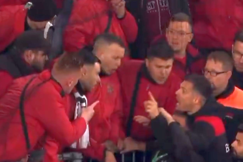 Xhaka, în mijlocul ultrașilor, după rușinea lui Leverkusen cu Arminia Bielefeld