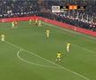 Teroare la Fenerbahce - Galatasaray » 3 „roșii” în prelungiri, Mourinho l-a lovit pe Buruk, mii de jandarmi au intervenit în forță! Scene de război