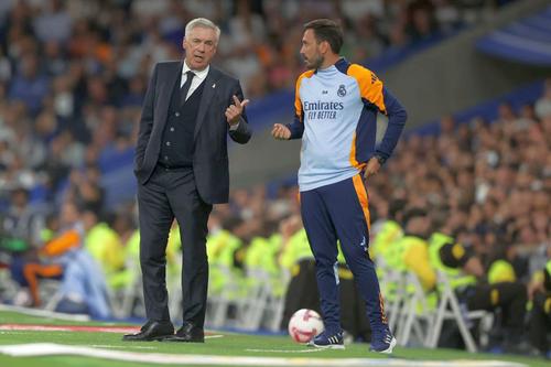 Carlo Ancelotti, alături de Davide Ancelotti/ foto Guliver/GettyImages
