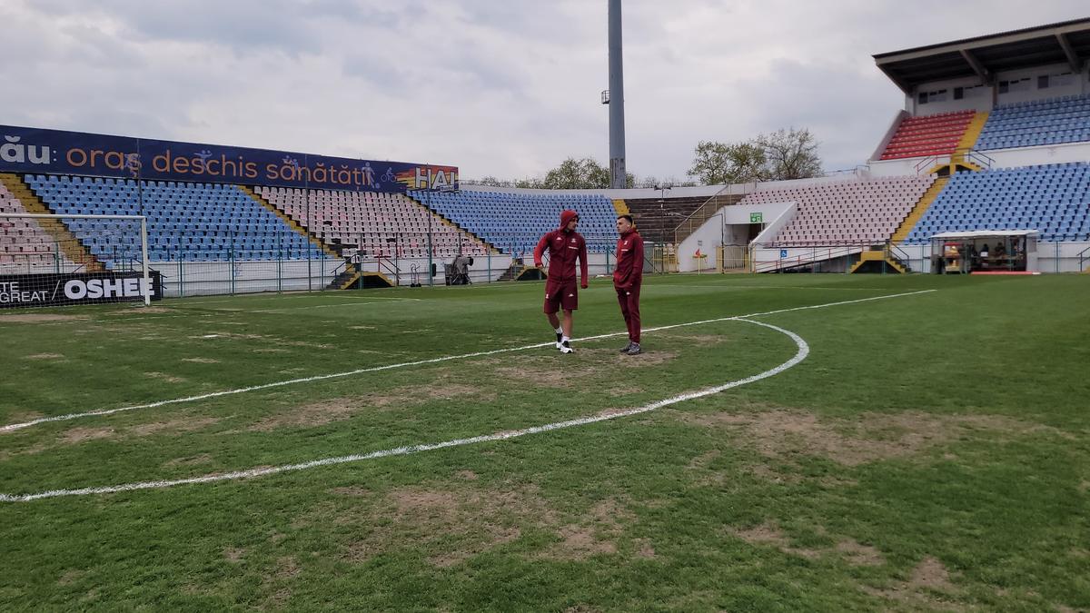 Imagini înainte de Metalul Buzău - Rapid