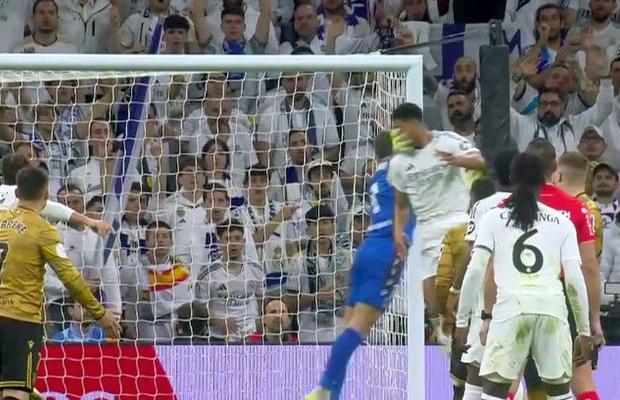 Un nou scandal de arbitraj, în epicul 4-4 » Real Madrid și Sociedad acuză 3 erori grave ale lui Alberola Rojas