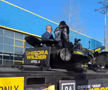 Derek Chisora a venit cu tancul la conferință // Captură DAZN