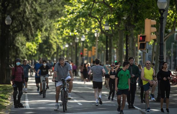 Haos pe străzi în prima zi de relaxare în Spania: „Parcă toată lumea face sport dintr-o dată!”