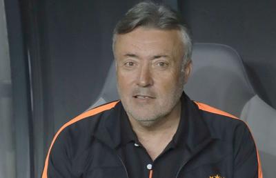 Atac dur la antrenorul lui Moruțan și Cicâldău: „Mai bine îl aducea pe bucătarul lui Guardiola!”