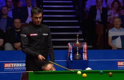 Ronnie O'Sullivan, moment amuzant la Campionatul Mondial! Cum l-a scos din sărite pe arbitrul finalei
